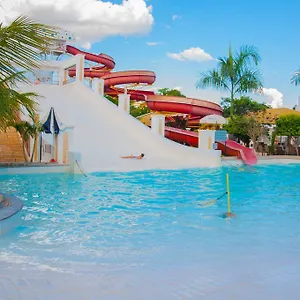 https://hospedagem-turistica-lacqua-diroma.caldasnovashotels.com